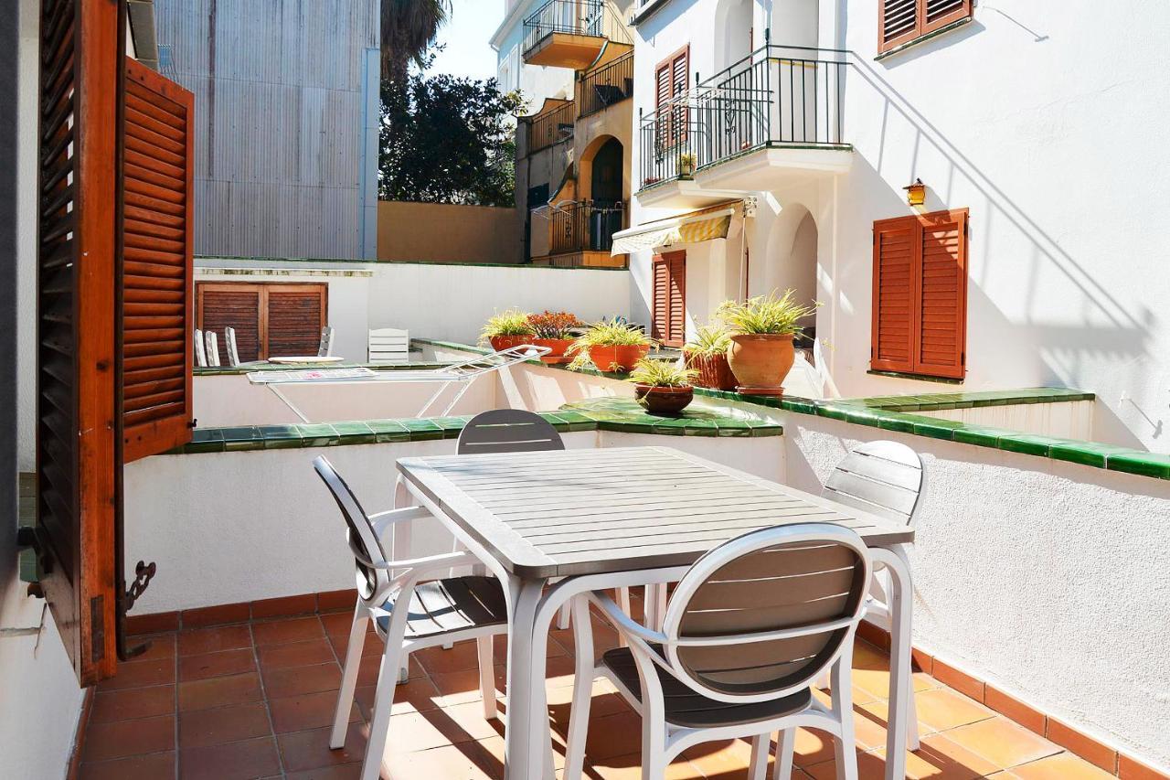 Precioso apartamento a 3 minutos de la playa Calella De Palafrugell Exterior foto